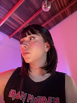 sweeet peach online show from 12, 5, 2026