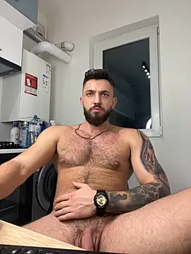 Snapshot of LoveIsBlind_ chatting on 18, 12, 2024 LoveIsBlind  online show from 18, 12, 2024