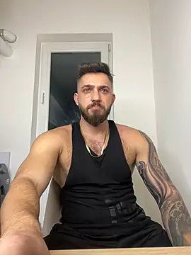 Snapshot of LoveIsBlind_ chatting on 27, 12, 2024 LoveIsBlind  online show from 27, 12, 2024