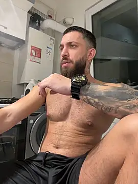 Snapshot of LoveIsBlind_ chatting on 20, 10, 2025 LoveIsBlind  online show from 20, 10, 2025