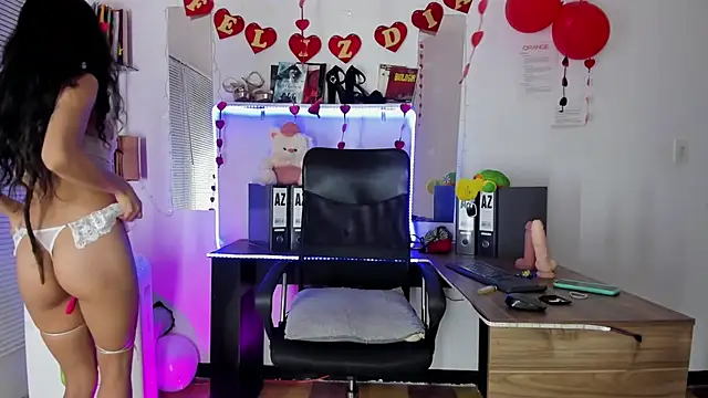 MIAUTENA online show from 15, 2, 2025