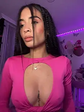 lina pink online show from 27, 12, 2024