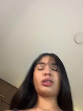 lina pink online show from 7, 3, 2026