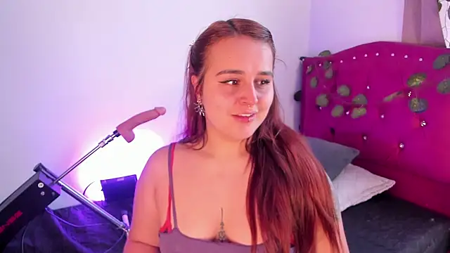 Snapshot of evy_orange1 chatting on 24, 1, 2025 evy orange1 online show from 24, 1, 2025