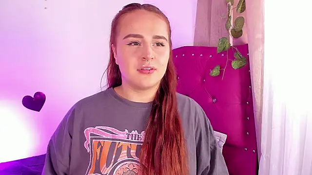 Snapshot of evy_orange1 chatting on 10, 3, 2025 evy orange1 online show from 10, 3, 2025