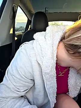 Giuliana baby online show from 21, 11, 2025