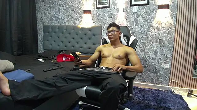 chriss jones1 online show from 23, 9, 2025