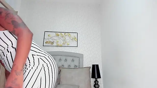 Katalella murillo online show from 17, 1, 2025