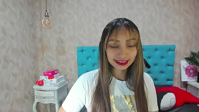 MadelineDoll online show from 9, 11, 2025