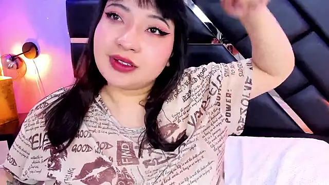 Emma monserrat online show from 14, 7, 2026
