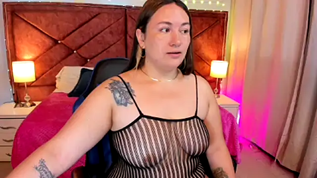 Penelope Fox14 online show from 22, 7, 2026