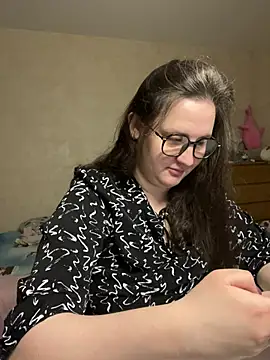 Snapshot of hungry1bunny chatting on 2, 7, 2026 hungry1bunny online show from 2, 7, 2026