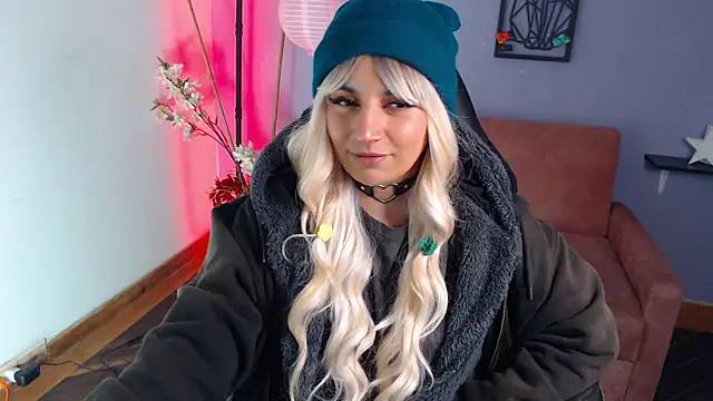 Snapshot of yumin3ko chatting on 10, 12, 2024 yumin3ko online show from 10, 12, 2024