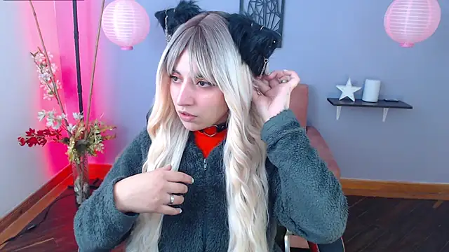 Snapshot of yumin3ko chatting on 1, 2, 2025 yumin3ko online show from 1, 2, 2025