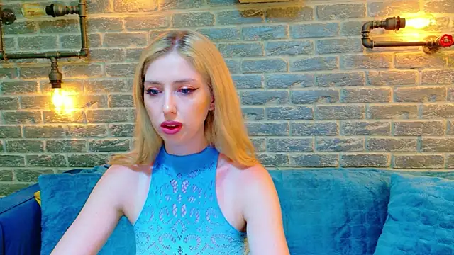 Snapshot of LisaCaprice chatting on 31, 7, 2026 LisaCaprice online show from 31, 7, 2026