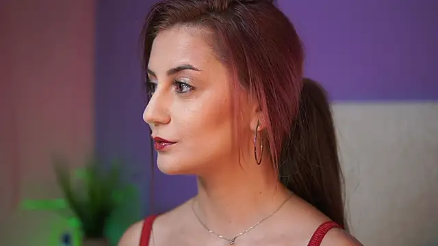 SabrinaHope online show from 4, 8, 2026