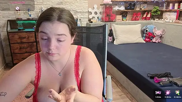 Kimberly-Caprice online show from 27, 6, 2026