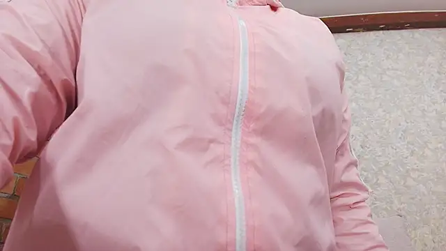 Snapshot of nicol_f chatting on 15, 9, 2025 nicol f online show from 15, 9, 2025