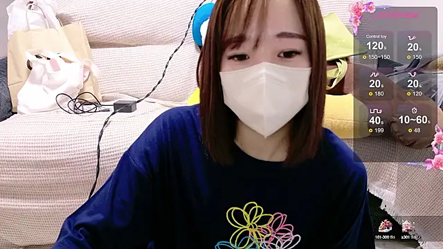 Rio chan  online show from 4, 10, 2025