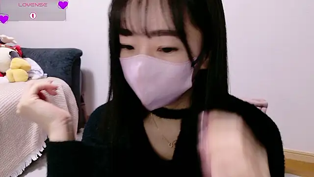 Rio chan  online show from 28, 11, 2025