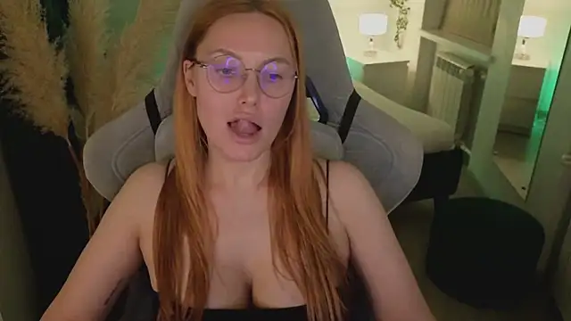 Love Call online show from 22, 2, 2025