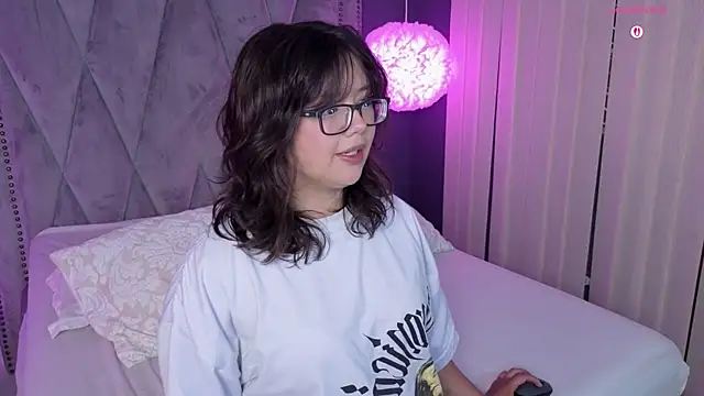 Snapshot of missy_taylor_ chatting on 8, 9, 2025 missy taylor online show from 8, 9, 2025