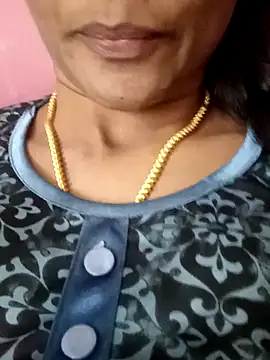 Snapshot of Ambika01 chatting on 7, 11, 2025 Ambika01 online show from 7, 11, 2025