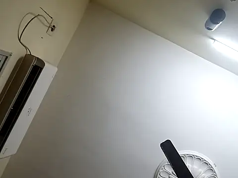 Snapshot of Ambika01 chatting on 11, 11, 2025 Ambika01 online show from 11, 11, 2025