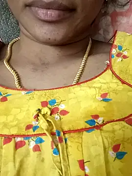 Snapshot of Ambika01 chatting on 25, 11, 2025 Ambika01 online show from 25, 11, 2025