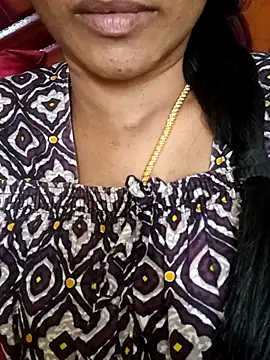 Snapshot of Ambika01 chatting on 30, 11, 2025 Ambika01 online show from 30, 11, 2025