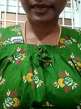 Snapshot of Ambika01 chatting on 19, 1, 2026 Ambika01 online show from 19, 1, 2026