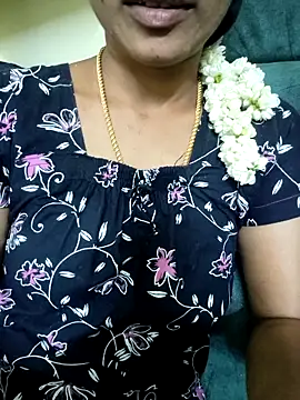 Snapshot of Ambika01 chatting on 15, 3, 2026 Ambika01 online show from 15, 3, 2026