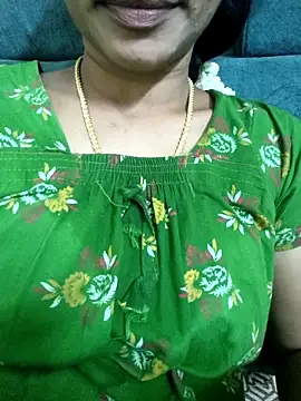 Snapshot of Ambika01 chatting on 1, 4, 2026 Ambika01 online show from 1, 4, 2026