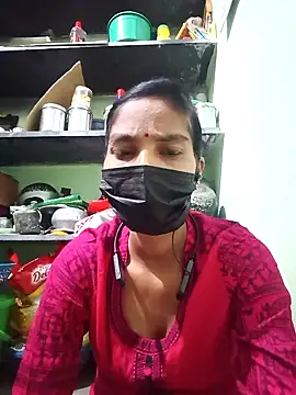 Snapshot of anusiya01 chatting on 7, 1, 2025 anusiya01 online show from 7, 1, 2025