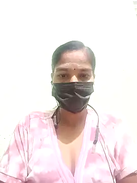 Snapshot of anusiya01 chatting on 20, 1, 2025 anusiya01 online show from 20, 1, 2025