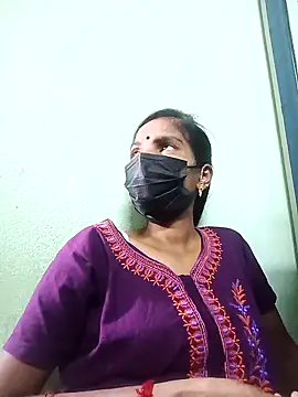 Snapshot of anusiya01 chatting on 25, 1, 2025 anusiya01 online show from 25, 1, 2025