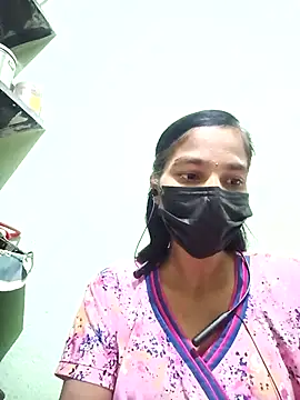 Snapshot of anusiya01 chatting on 2, 3, 2025 anusiya01 online show from 2, 3, 2025