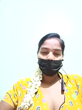 Snapshot of anusiya01 chatting on 11, 3, 2025 anusiya01 online show from 11, 3, 2025