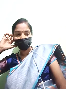 Snapshot of anusiya01 chatting on 21, 9, 2025 anusiya01 online show from 21, 9, 2025