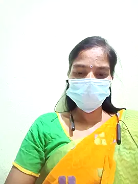 Snapshot of anusiya01 chatting on 3, 10, 2025 anusiya01 online show from 3, 10, 2025