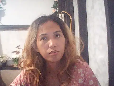 Snapshot of hoffsy chatting on 7, 5, 2026 hoffsy online show from 7, 5, 2026