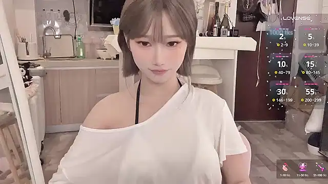 -XunMengLong- online show from 5, 3, 2025