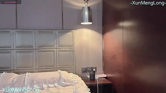 -XunMengLong- online show from 14, 1, 2026