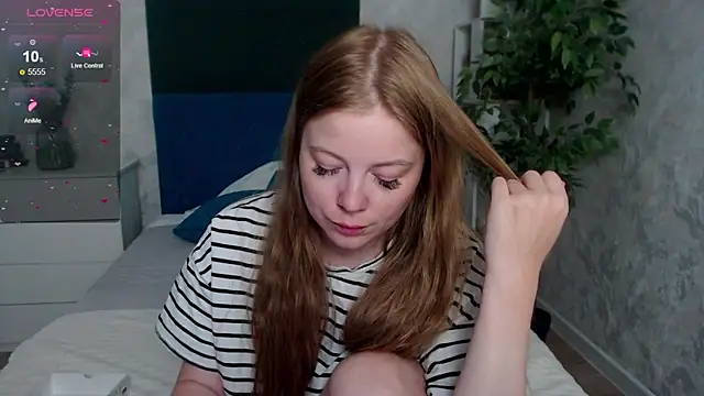 JennyyHot online show from 30, 4, 2026