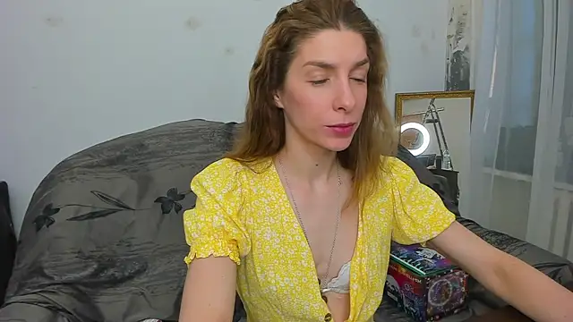 YourSuperModel online show from 19, 12, 2024