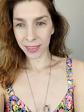 Snapshot of YourSuperModel chatting on 19, 1, 2026 YourSuperModel online show from 19, 1, 2026