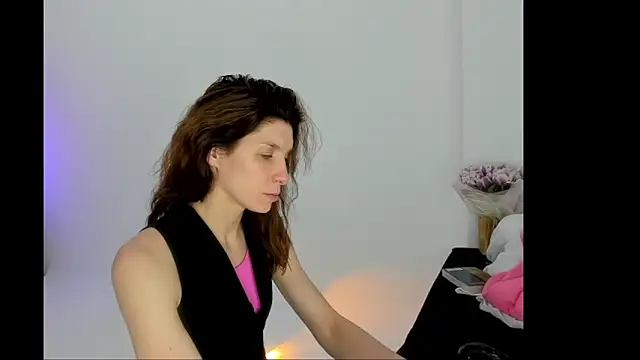 Snapshot of YourSuperModel chatting on 10, 3, 2026 YourSuperModel online show from 10, 3, 2026