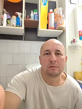 Snapshot of intx800 chatting on 20, 12, 2024 intx800 online show from 20, 12, 2024