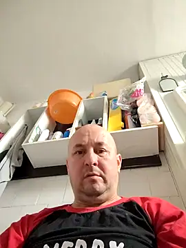 Snapshot of intx800 chatting on 1, 1, 2025 intx800 online show from 1, 1, 2025