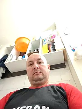 Snapshot of intx800 chatting on 2, 1, 2025 intx800 online show from 2, 1, 2025